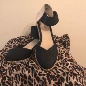 Black wedge sandal